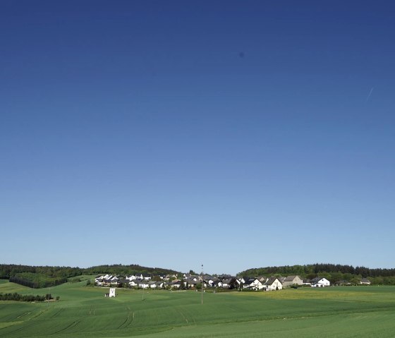 Ausblick auf Herresbach, © Foto: Laura Rinneburger, Quelle: Touristik-Büro Vordereifel