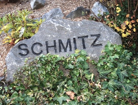 Ansicht Name, © http://www.eifel.com/anschau/unterkunft/khschmitz.