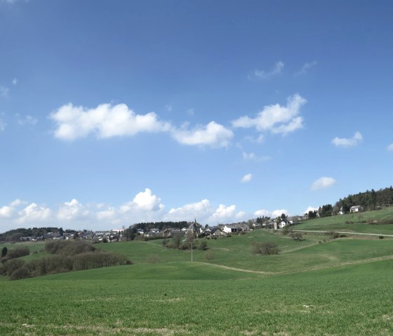 Blick auf Wanderath, © Foto: Svenja Schulze-Entrup, Quelle: Touristik-Büro Vordereifel