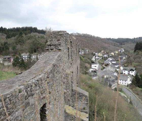 Blick von der Burgruine, © Foto: Svenja Schulze-Entrup, Quelle: Touristik-Büro Vordereifel