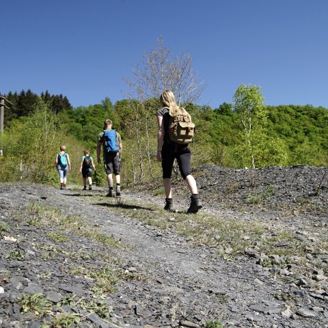 Der Schieferwanderweg führt auf 2 Routen durch das idyllische Elztal mit der Klosterruine Madburg und den Schiefergruben Bausberg I und II., © Laura Rinneburger