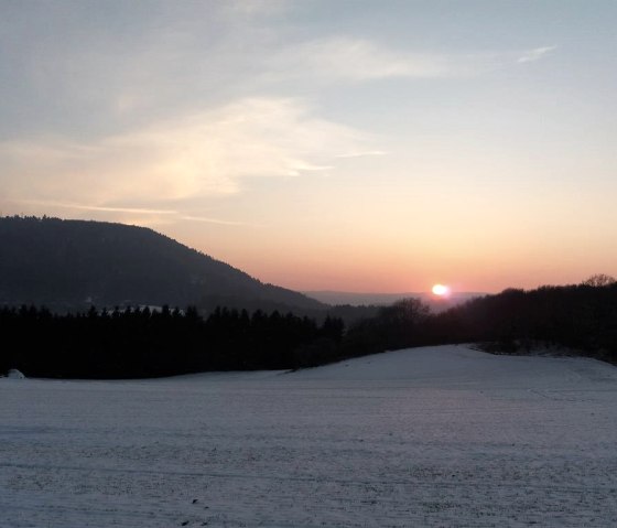 Winterspaziergang, Blick auf Hochsimmer