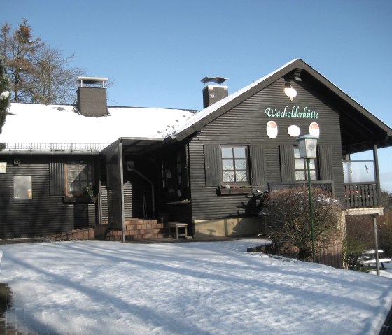 Die Wacholderhütte im Winter, © Foto: Svenja Schulze-Entrup, Quelle: Touristik-Büro Vordereifel