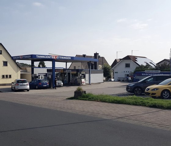 Autodienst und Tankstelle Spitzley, © Foto: Svenja Schulze-Entrup, Quelle: Touristik-Büro Vordereifel