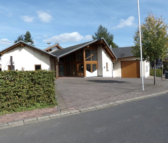 Gemeindehaus in Hirten, © Foto: Ortsgemeinde Hirten, Quelle: Touristik-Büro Vordereifel