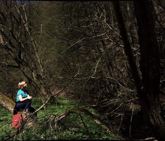 Entspannung am Nitzbach, © Laura Rinneburger